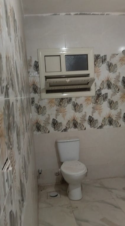 شقة مميزة للبيع بحلوان ( ناصية بحري صريحة) سوبر لوكس اول سكن